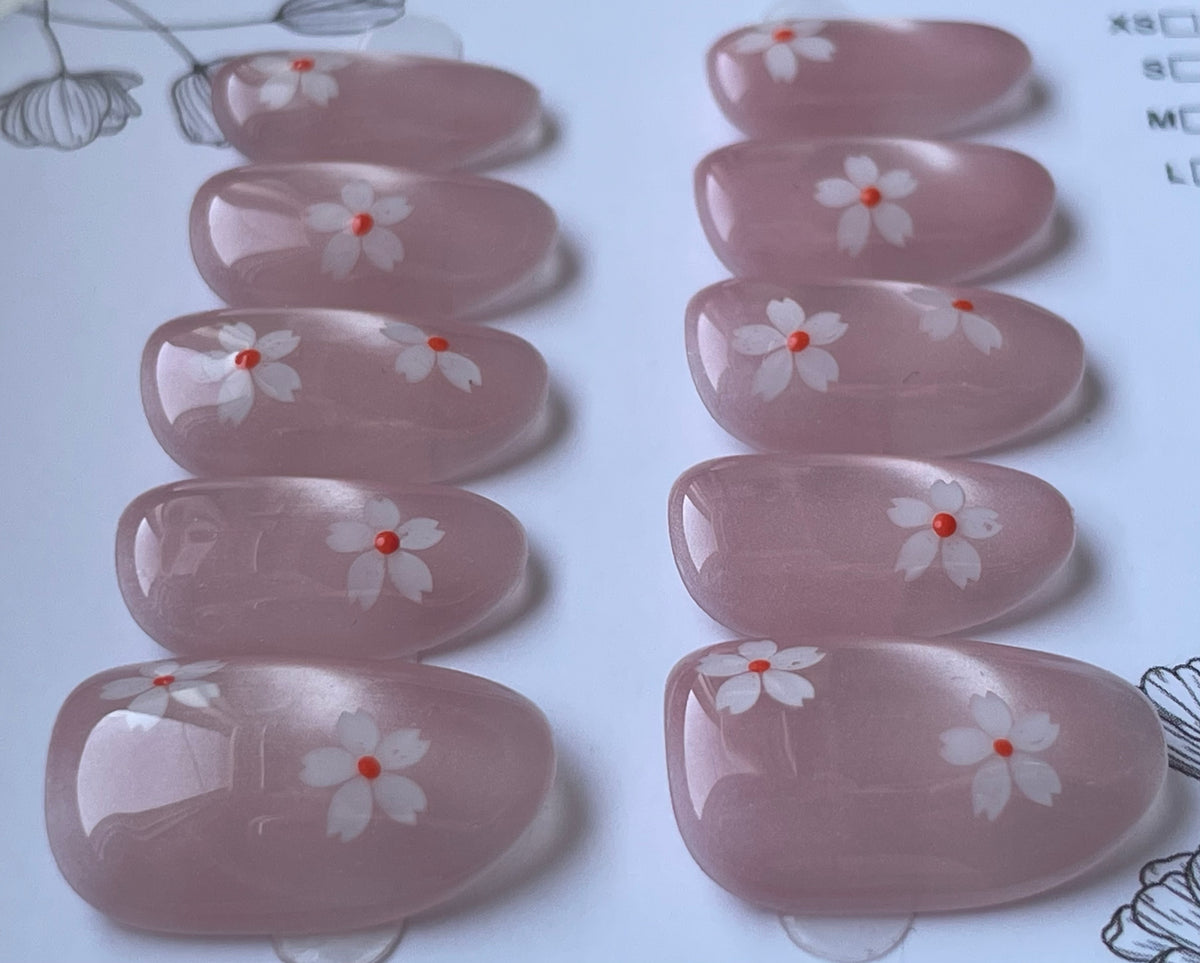 Blush cat eye daisy