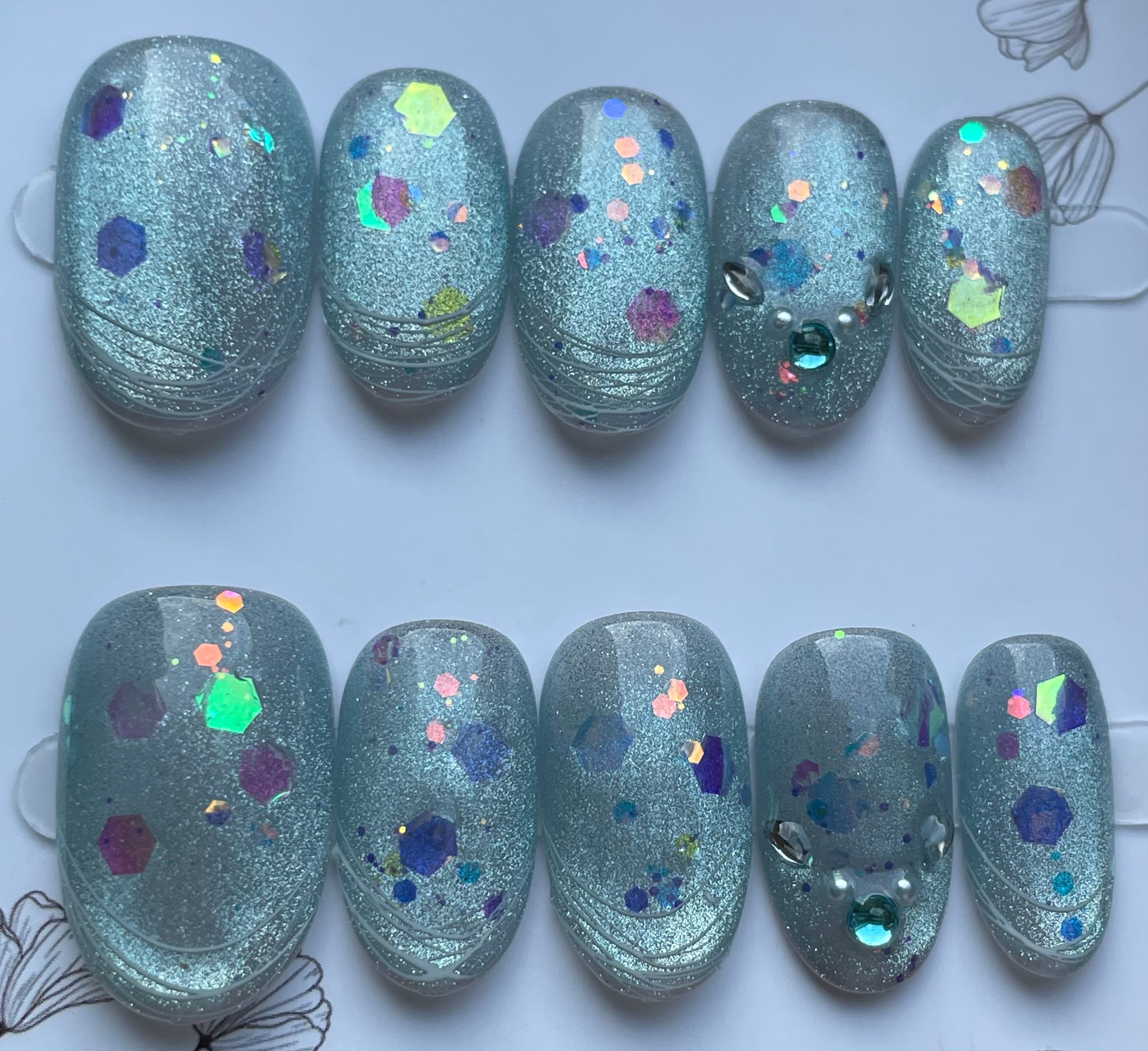 mint cat eye glitter