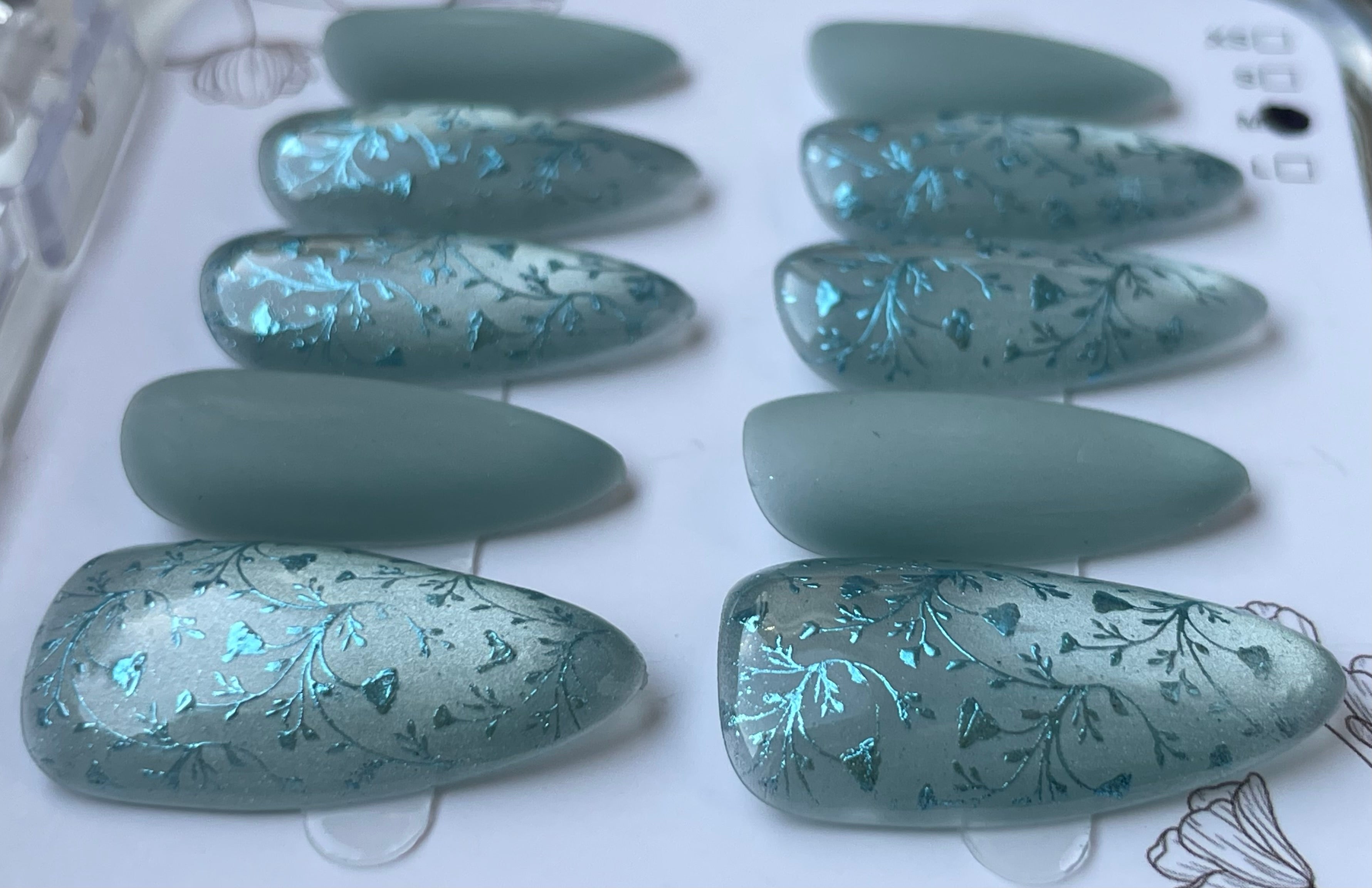 Mint matte and cat eye print