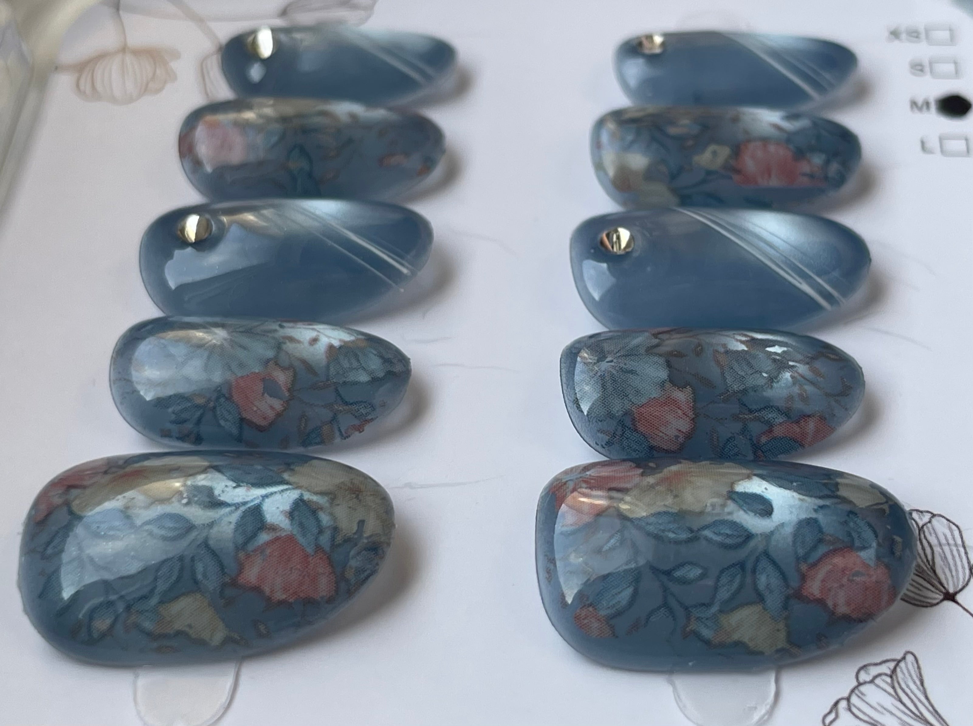 blue cat eye floral