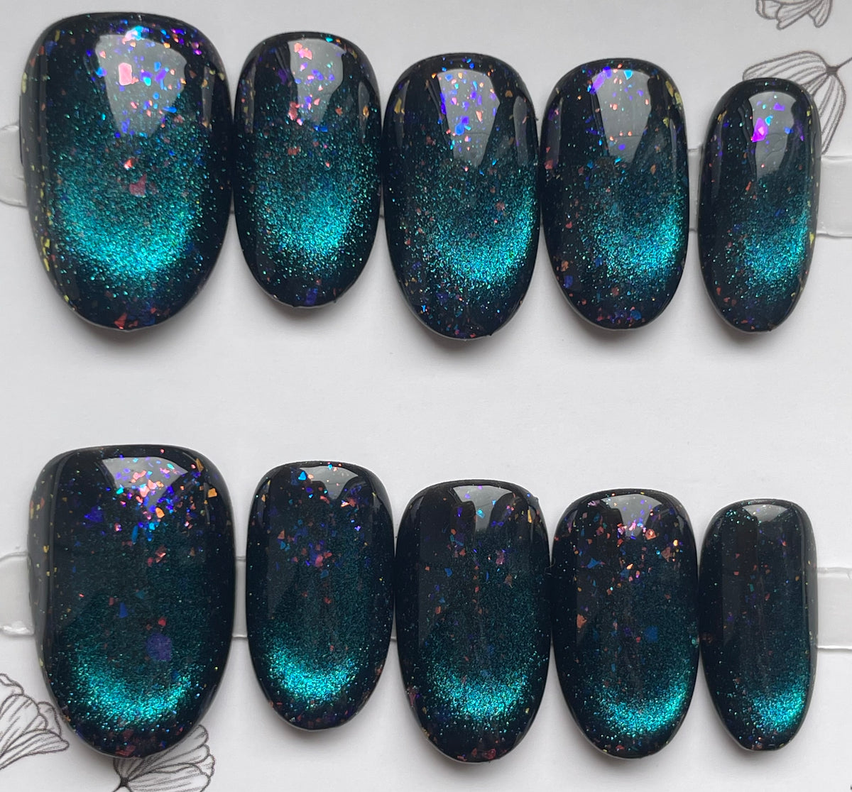 Deep turquoise cateye glitter