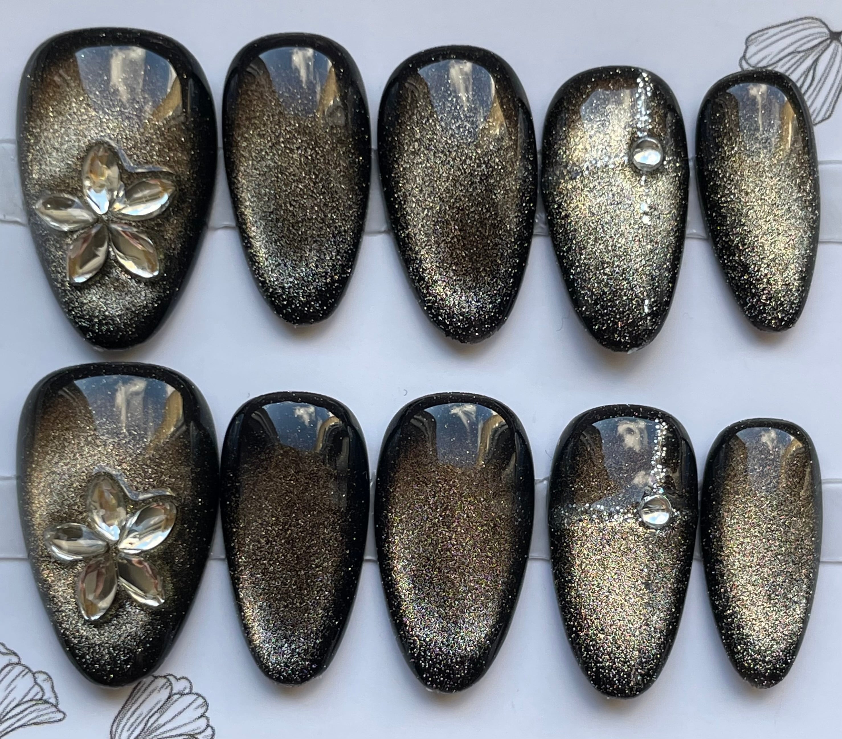 Khaki cat eye shimmer
