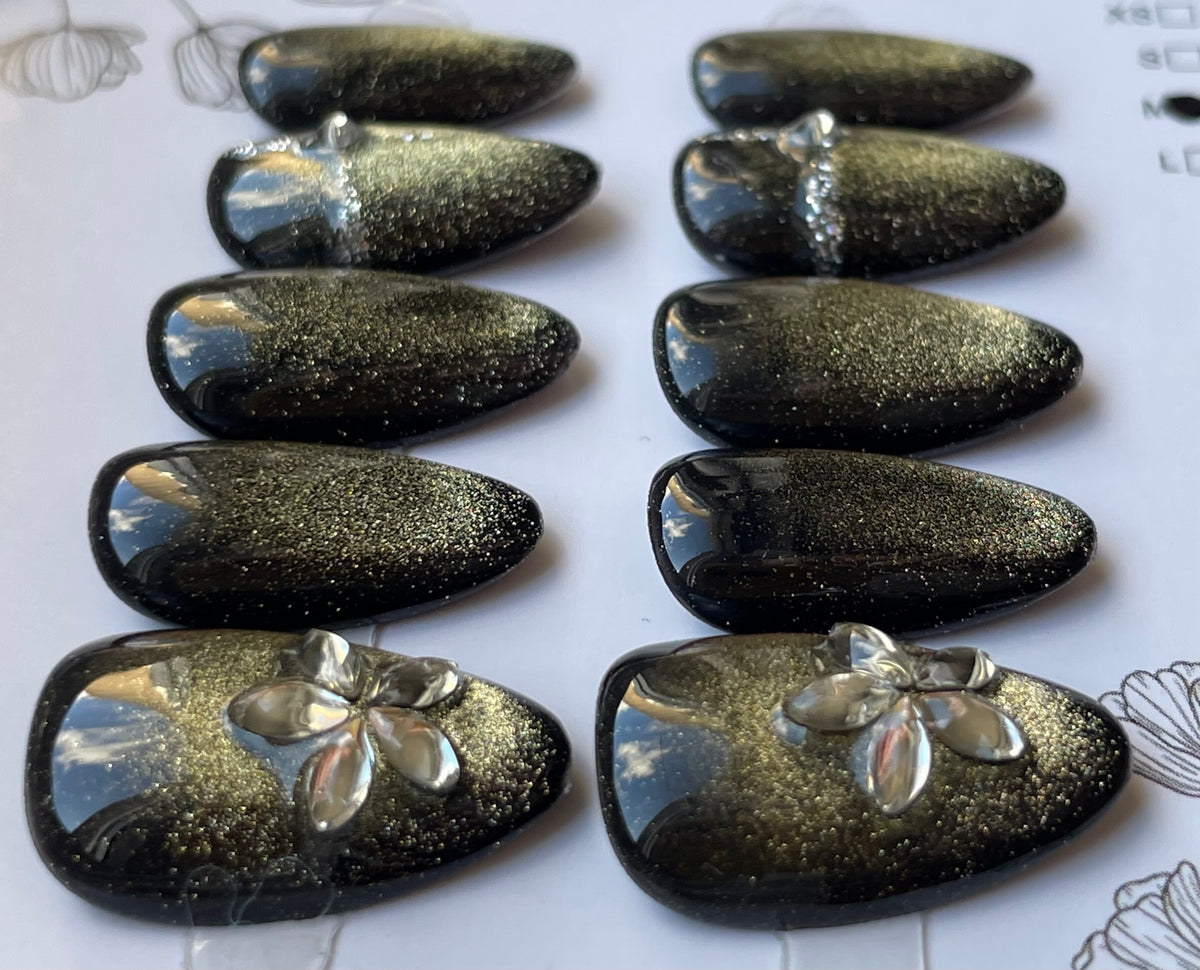 Khaki cat eye shimmer