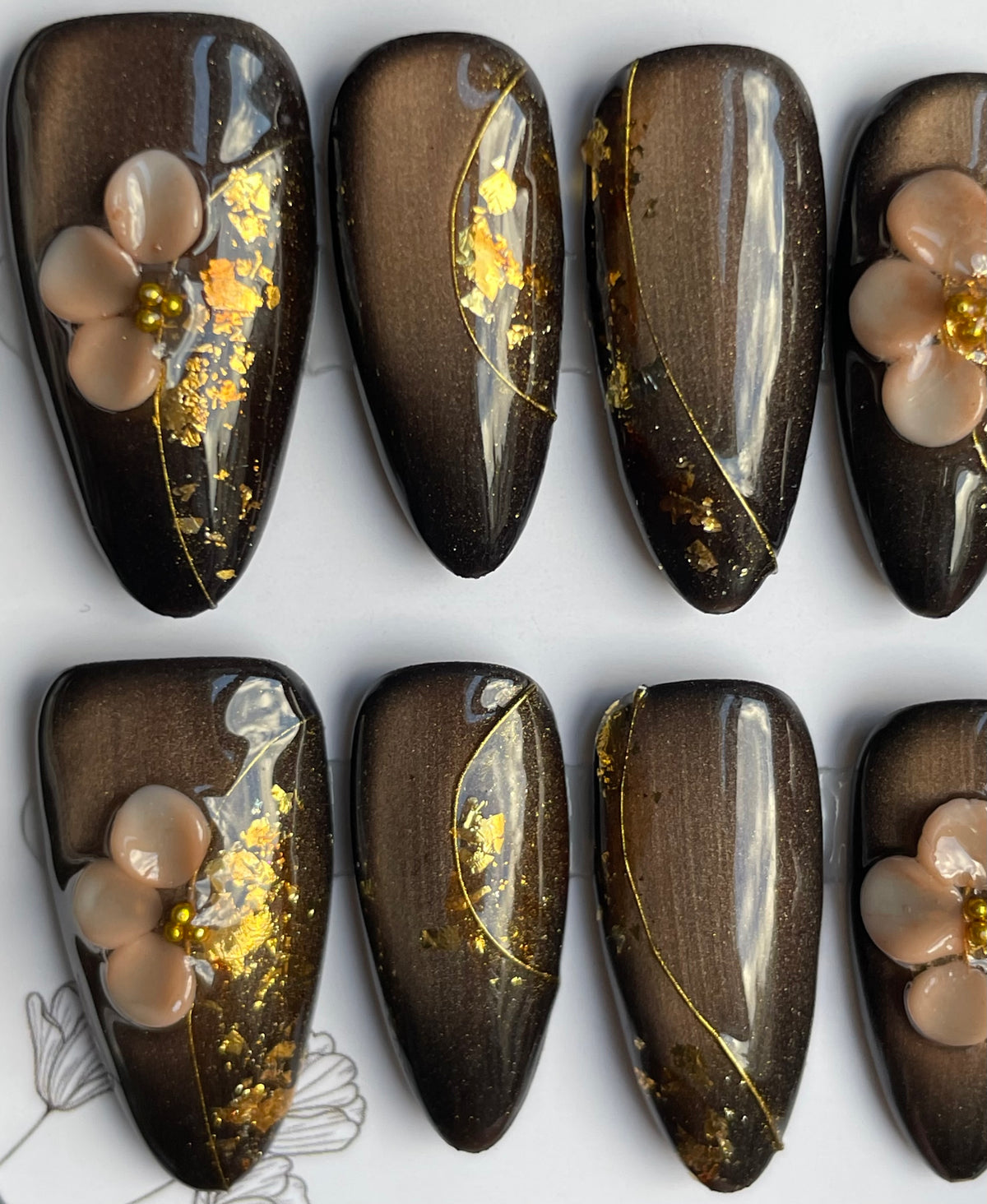 Gold mocha 3 petal